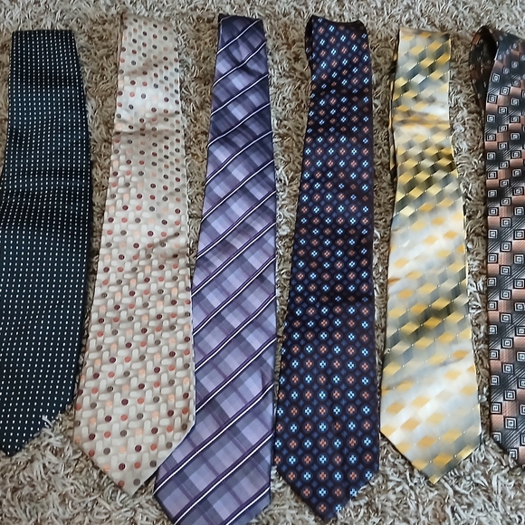 10 Ties - Picture 2 of 2